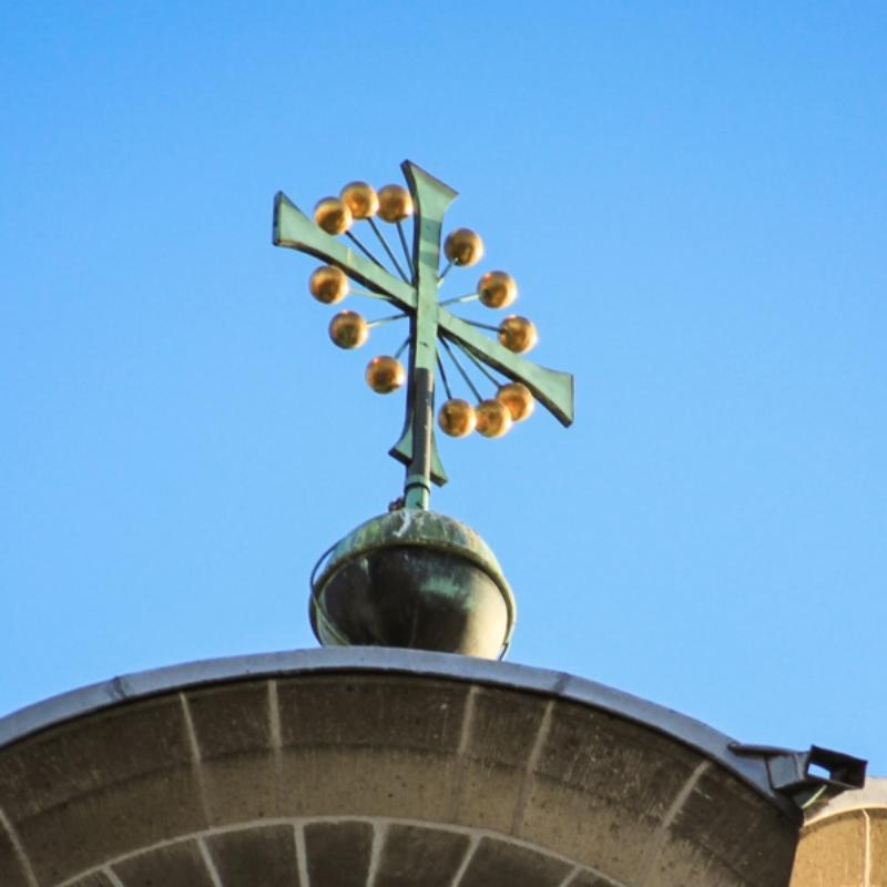 St. Aposteln ist eine von zwölf großen romanischen Kirchen in der Altstadt Kölns. Die dreischiffige Basilika St. Aposteln liegt im Zentrum von Köln am Neumarkt.  Sie ist die Pfarrkirche der Pfarrei St. Aposteln mit Ihren Kirchorten St. Andreas, St. Aposteln, St. Maria i.d. Kupfergasse, St. Kolumba, Groß St. Martin und der ehemaligen Dom-Pfarrei. Ex-Bild-DB-ID: 19025 (c) Luis Rüsing - Capture Life St. Aposteln ist eine von zwölf großen romanischen Kirchen in der Altstadt Kölns. Die dreischiffige Basilika St. Aposteln liegt im Zentrum von Köln am Neumarkt.  Sie ist die Pfarrkirche der Pfarrei St. Aposteln mit Ihren Kirchorten St. Andreas, St. Aposteln, St. Maria i.d. Kupfergasse, St. Kolumba, Groß St. Martin und der ehemaligen Dom-Pfarrei. Ex-Bild-DB-ID: 19025